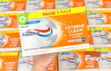  Set 3 Kem Đánh Răng Aquafresh Extreme Clean Whitening Action Toothpaste 5.6Oz 158.7g 