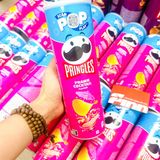  Snack khoai tây Pringles Prawn Cocktail Flavour Sharing Crisps 100g 