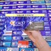  Set 2 Kem Đánh Răng Crest 3D White Advanced Charcoal Teeth Whitening Toothpaste - 3.3oz/2pk 