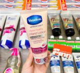  Lotion dưỡng da tay Vaseline Intensive Care Healthy Hands Stronger Nails Lotion Scented 3.4Oz 100ml 