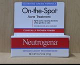  Kem chấm mụn Neutrogena On The Spot Acne Treatment 0.75Oz 21g 