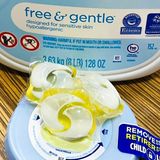  Viên giặt Tide Pods Free & Gentle cho da nhạy cảm 152 viên 