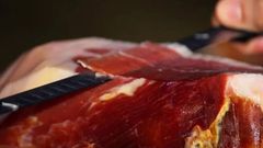 Đùi heo muỗi nguyên chiếc 4-5kg Jamonprive Paleta Serrana con jamonero y cuchillo (đùi trắng)