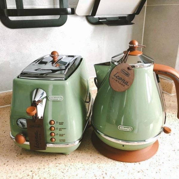 Máy nướng bánh mì De'Longhi Icona Vintage CTOV 2103.GR màu xanh ngọc