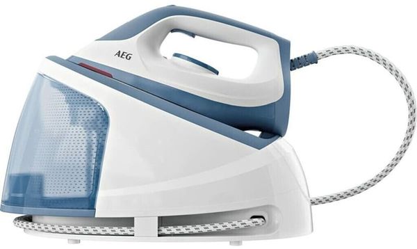 Bàn là hơi nước AEG ST512DB 2400W màu xanh