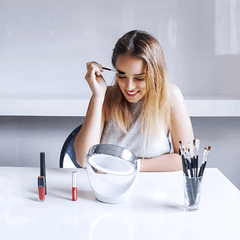 Gương trang điểm BEURER BS49 quay được 360°