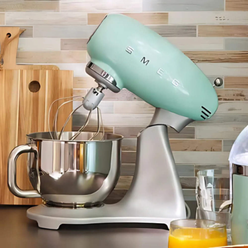 Máy trộn bột SMEG SMF02 nhiều màu