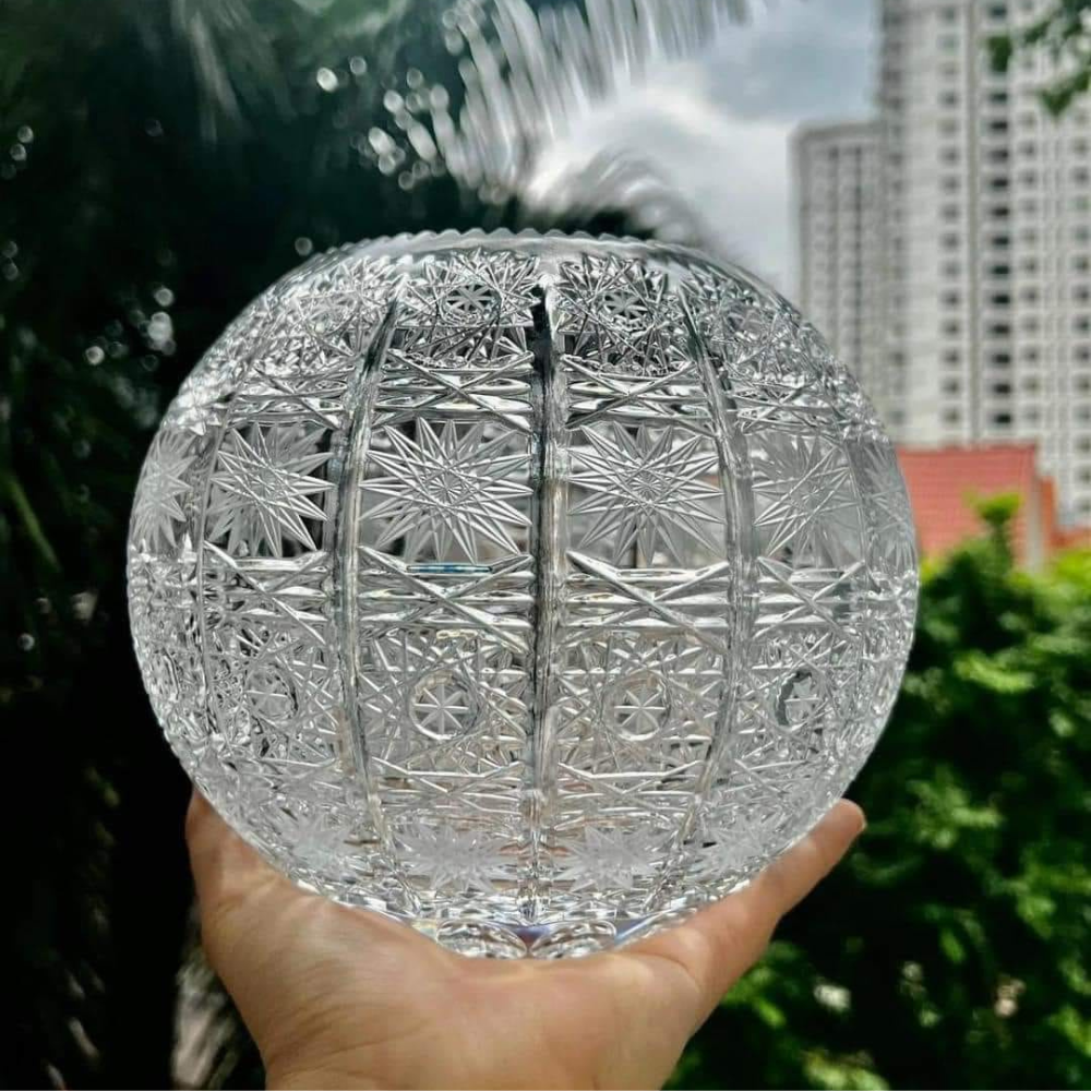 Lọ hoa cầu tròn pha lê Bohemia hình cầu M57 20cm