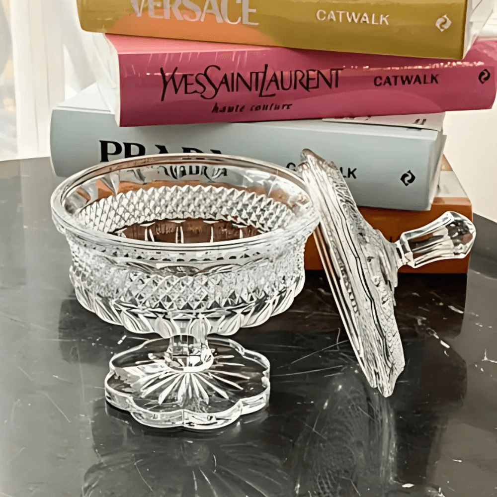 Thố pha lê có nắp chân đế Bohemia Alexandria 15cm