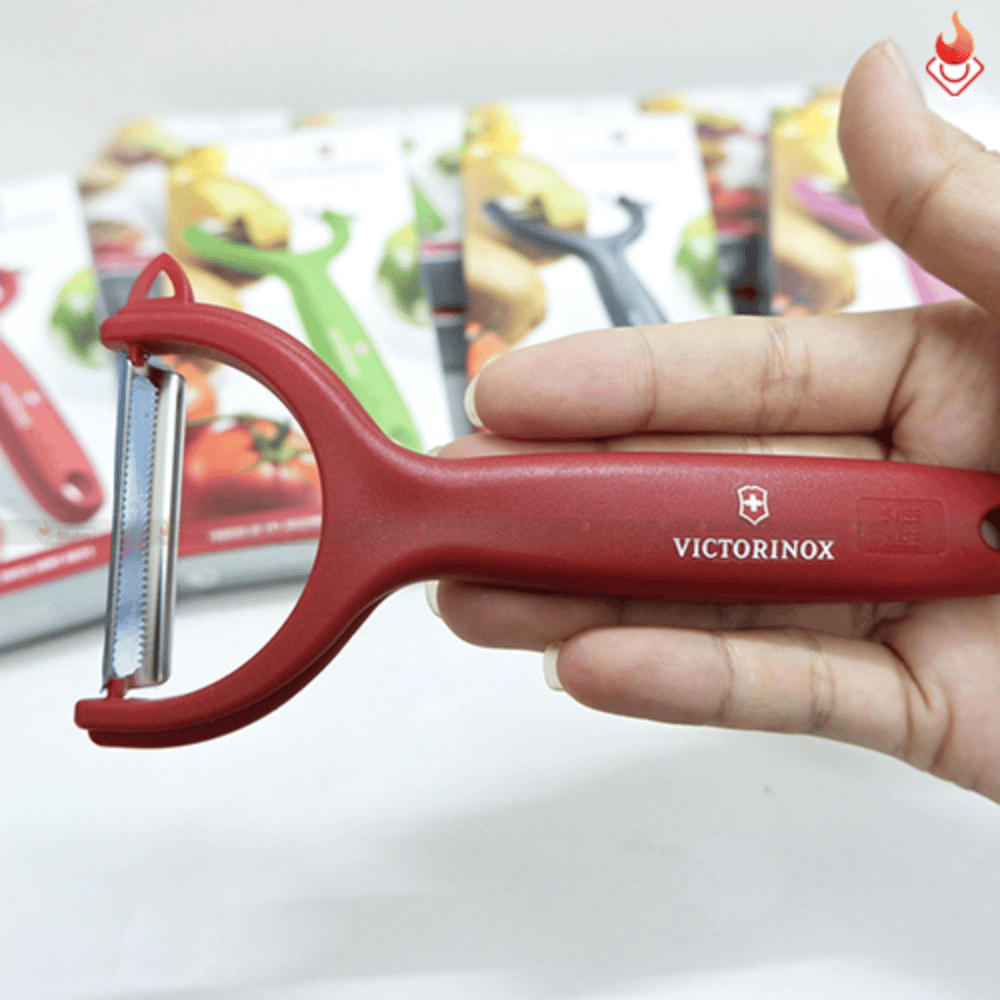 Dụng Cụ Nạo Rau Củ Đa Năng Chữ Y Victorinox màu đỏ