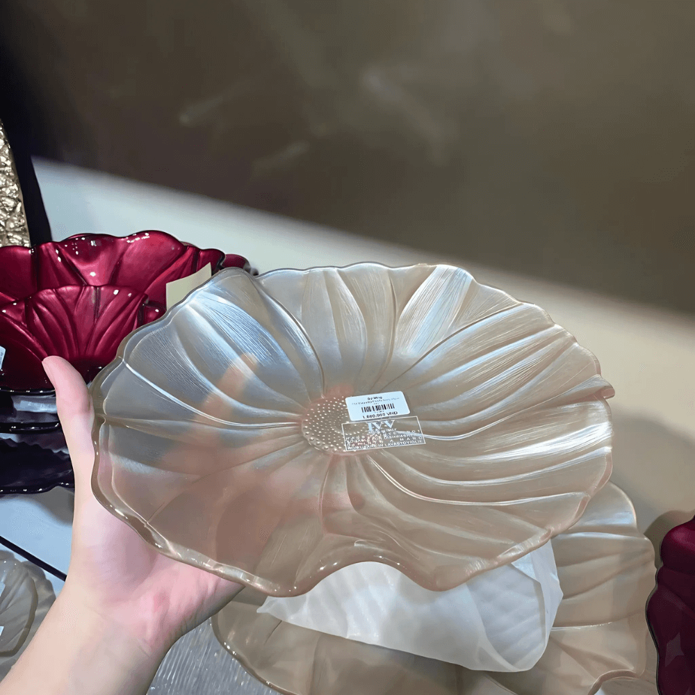 Đĩa Magnolia Pearly Ivory 28cm IVV