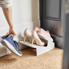 Kệ để giày mini 3 tầng Joseph Joseph Shoe-In Compact (Ecru) 55001
