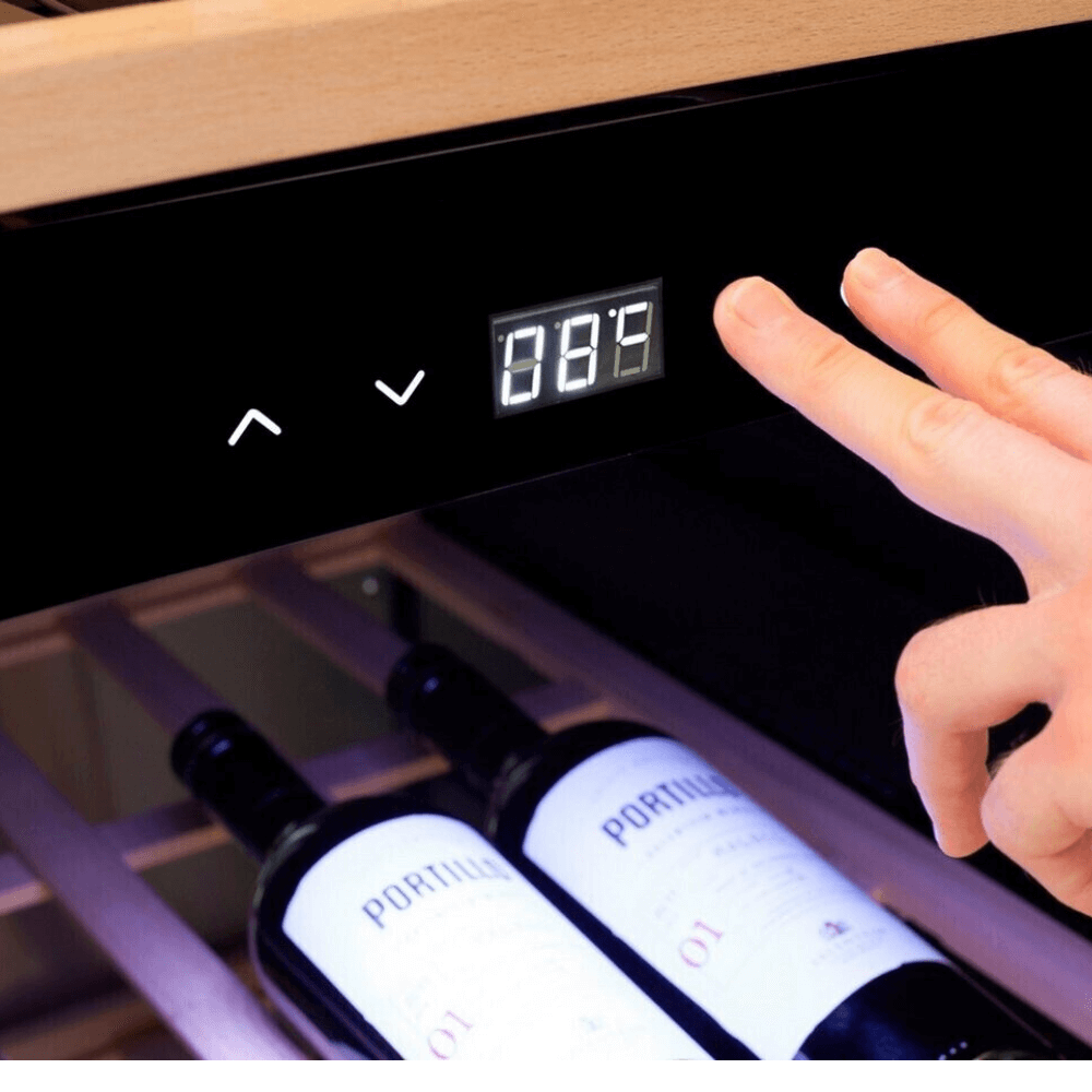 Tủ rượu vang CASO WineExclusive 66 Smart 726