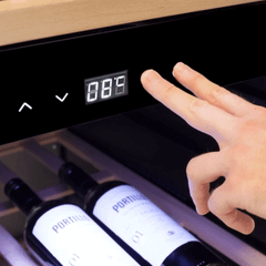 Tủ bảo quản rượu vang CASO 718 WineExclusive 24 Smart 24 chai