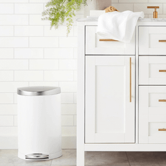Thùng rác bán nguyệt Simplehuman 10l màu trắng