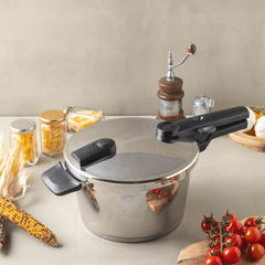 Áp suất Fissler 4,5L Vitaquick Black made in Germany kèm xửng hấp