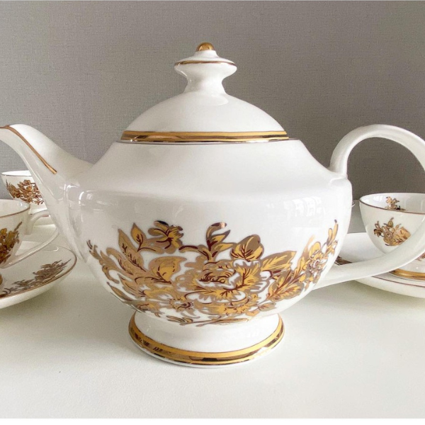 Bộ trà sứ hoa cúc vàng Imperial London nội địa Đức