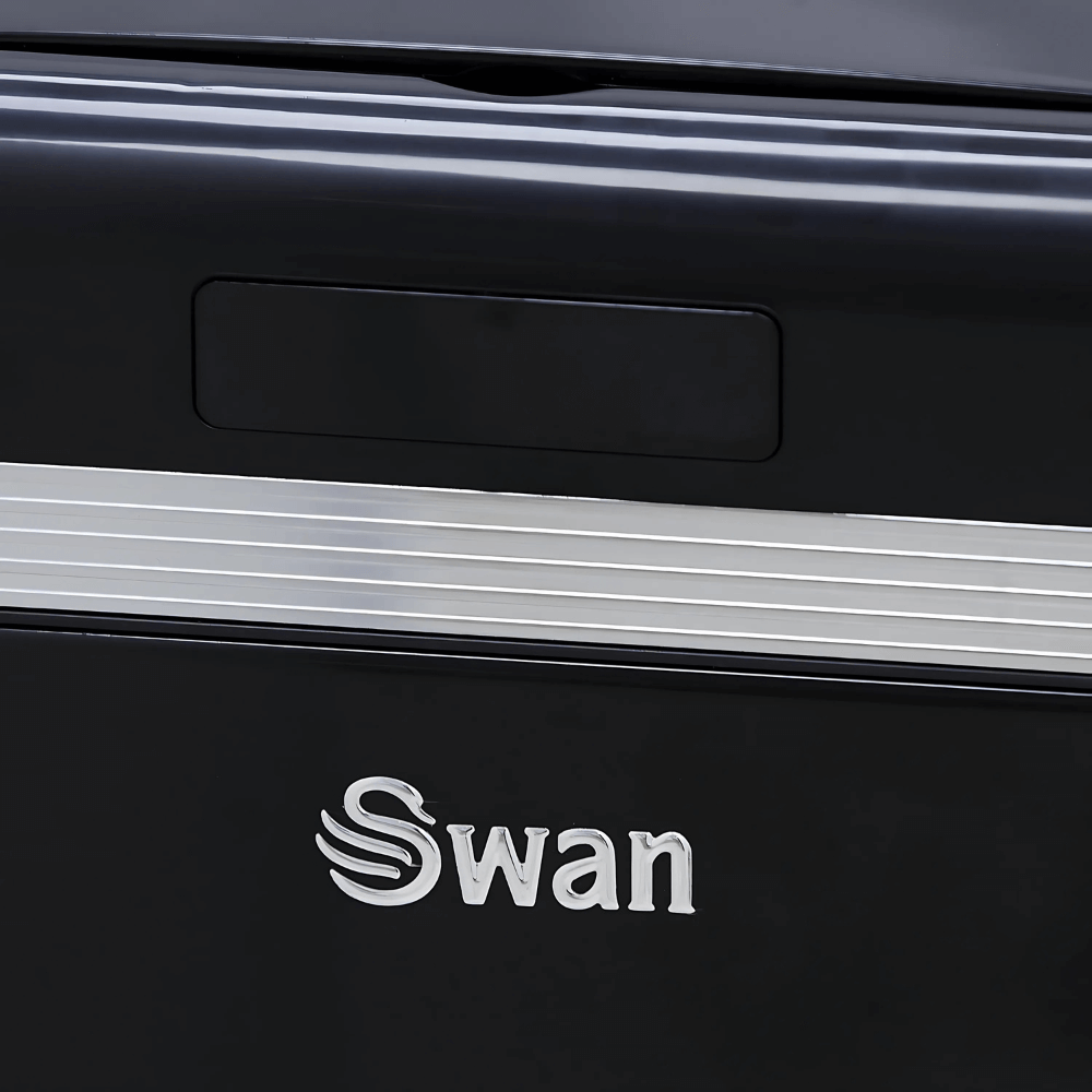 Thùng rác cảm ứng 45L SWAN màu đen