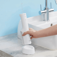 Tăm nước không dây Panasonic Series 600 EW-DJ66 màu trắng