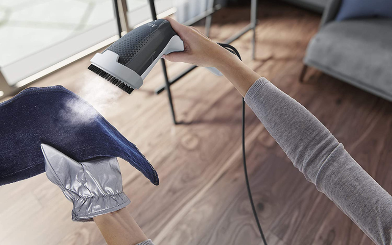 Bàn là cầm tay AEG HS6-1-2EG màu xám trắng nội địa Đức