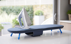 Bàn để ủi đồ gấp gọn cao cấp có móc treo cửa Joseph Joseph Pocket Folding Plus (Blue) 50010