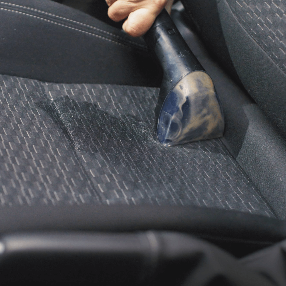 Máy hút thảm, diệt khuẩn Bissell 1558N SpotClean Professional màu đỏ đen