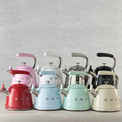 Ấm đun từ thổi sáo SMEG CKLW2001WH màu trắng