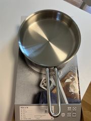 Chảo inox mini WMF 18cm