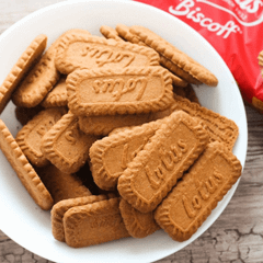 Thùng bánh quy LOTUS BISCOFF 300c