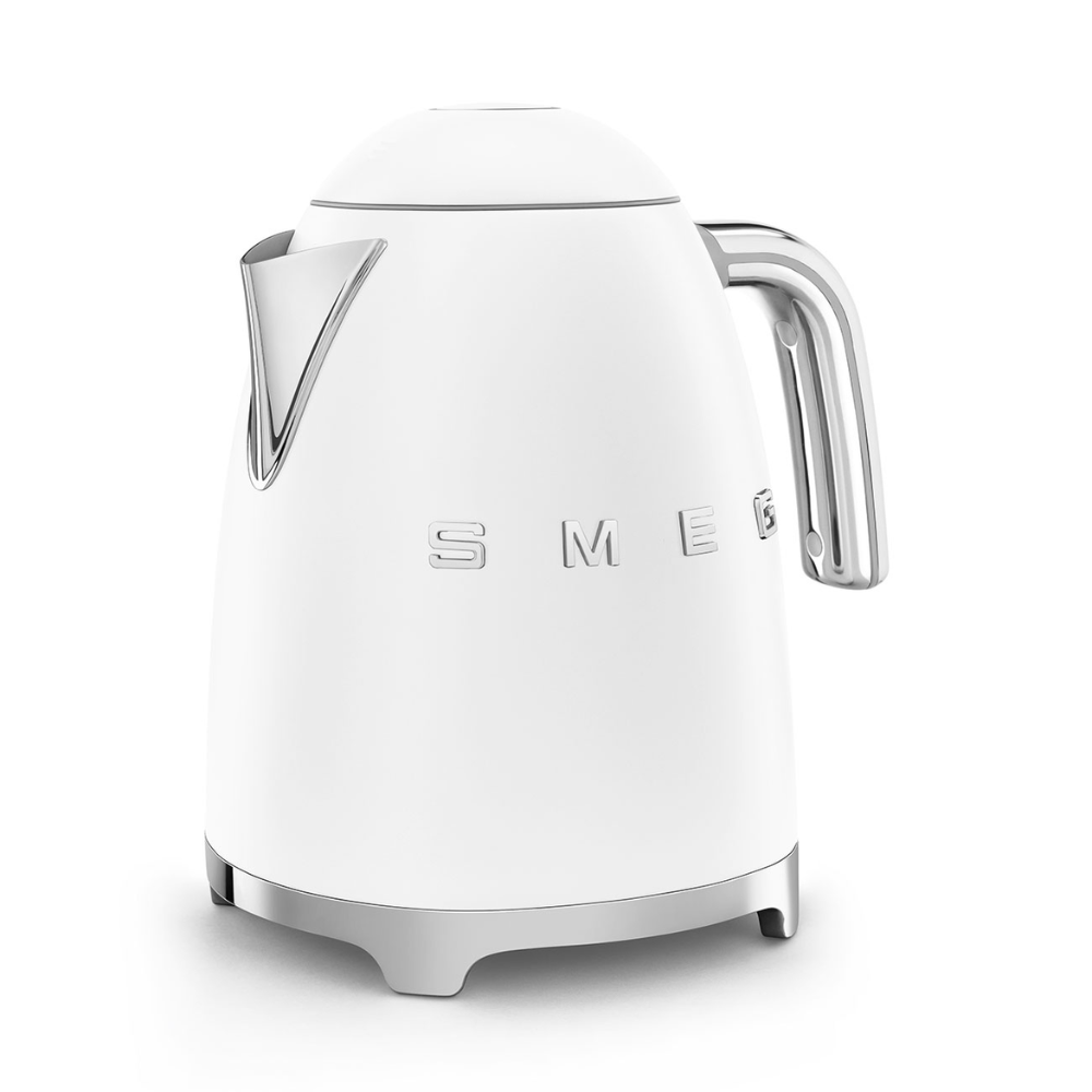 Ấm siêu tốc SMEG KLF03WHMEU màu trắng mờ