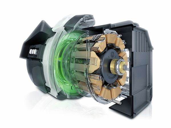 Máy rửa bát&nbsp;với động cơ không chổi than EcoSilence Drive giúp máy hoạt động êm ái và tiết kiệm năng lượng.