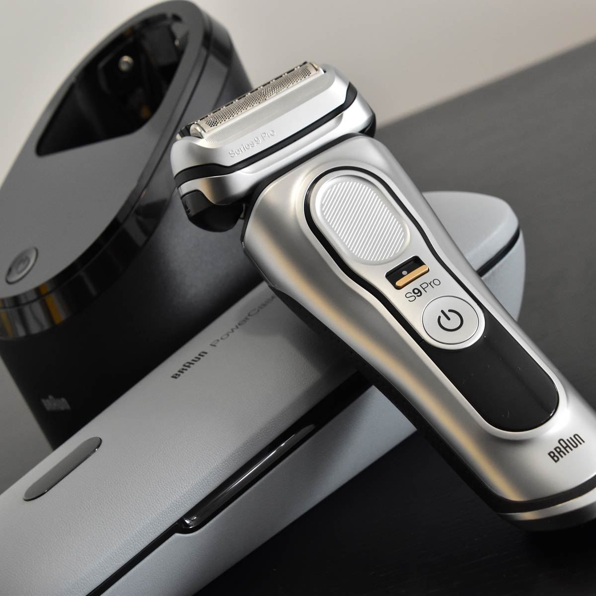 Máy cạo râu Braun serie 9 Pro Premium 9466cc made in German