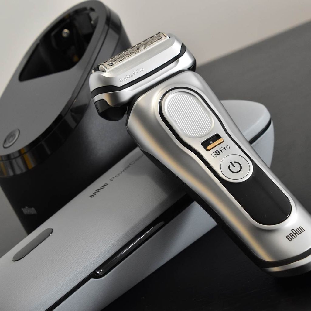 Máy cạo râu Braun serie 9 Pro Premium 9466cc made in German