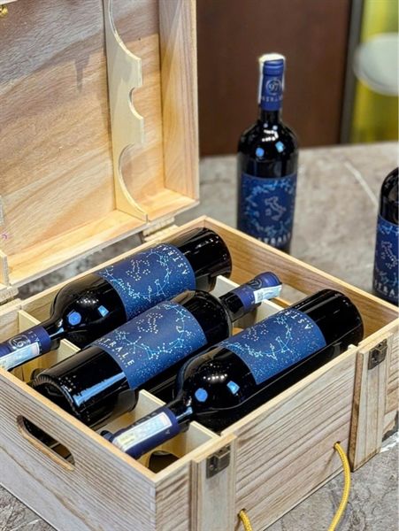 Thùng gỗ 6 chai rượu vang Astrale Vino Rosso d’Italia - Huyền thoại vang đỏ nước Ý