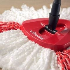 Bộ cây lau nhà đầu tròn Vileda Turbo made in SEC màu đỏ