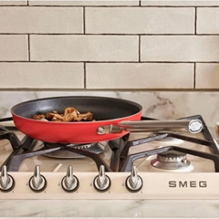 Chảo rán SMEG CKFF2801RDM 28cm màu đỏ