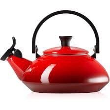 Ấm đun nước trên bếp từ Le Creuset Zen 1,5L màu đỏ