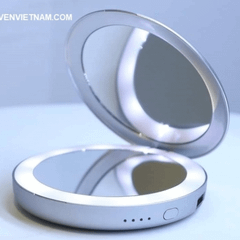 Gương trang điểm kèm sạc dự phòng BEURER BS39