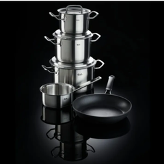 Bộ nồi Fissler Profi set 5 món kèm quánh và chảo 26cm màu đen vung inox made in Germany