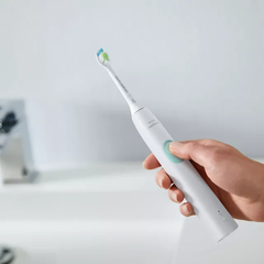 Set 2 bàn chải điện Philips Sonicare ProtectiveClean 4300 HX6807/35 màu trắng kèm hộp đựng du lịch