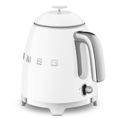 Ấm siêu tốc mini SMEG KLF05WHEU 0,8L màu trắng