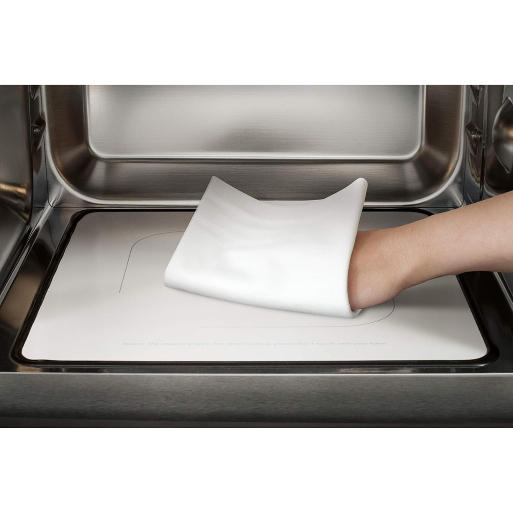 Lò vi sóng kiêm nướng 2in1 Caso MCG30 Ceramic Chef Black màu đen
