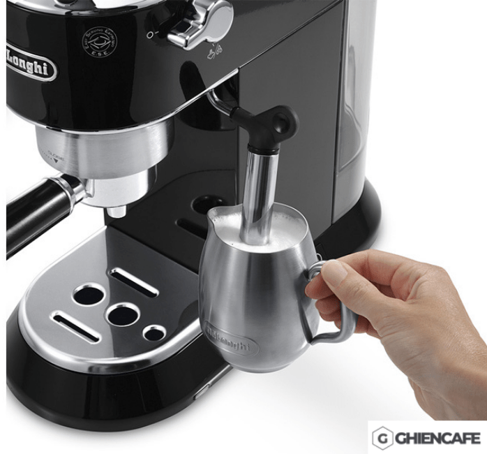 Máy pha cà phê De'Longhi EC 685 BK Espresso màu đen