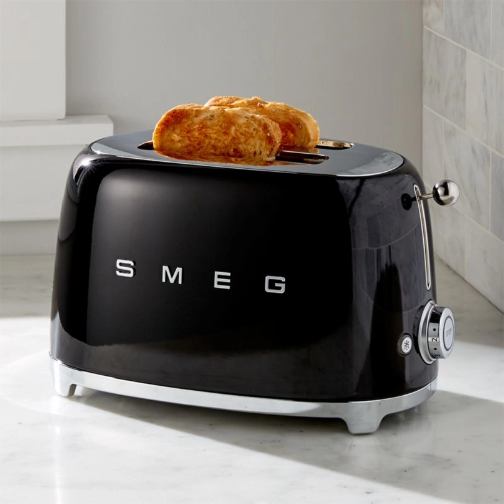 Máy nướng bánh mì SMEG TSF01BLMEU màu đen