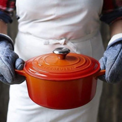 Nồi gang tròn Le Creuset 18cm màu cam nội địa Đức