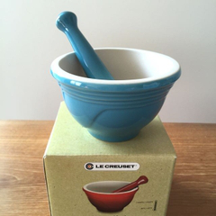 Bộ Chày Cối Lecreuset Mortar & Pestle Caribbean 300ml (màu xanh ngọc)