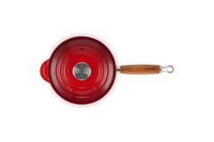 Quánh gang Le Creuset 18cm màu đỏ có nắp và tay cầm gỗ