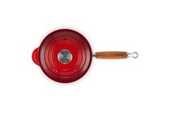 Quánh gang Le Creuset 18cm màu đỏ có nắp và tay cầm gỗ