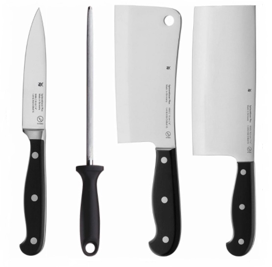 Lưỡi dao được làm bằng chất liệu bằng thép đặc biệt sắc bén