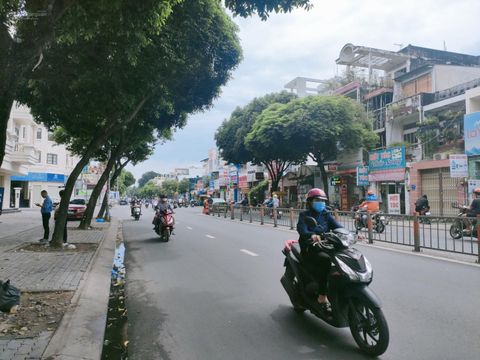 Bán nhà 3 MT hẻm 18A đường Nguyễn Thị Minh Khai, P. Đa Kao, Quận 1. 4.5 x 20m, 23 tỷ TL